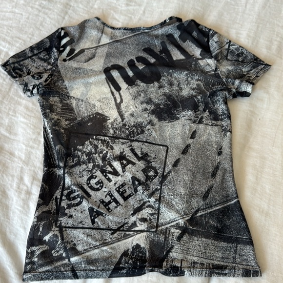 Miaou Black and Gray Graphic Tee - Picture 2 of 4